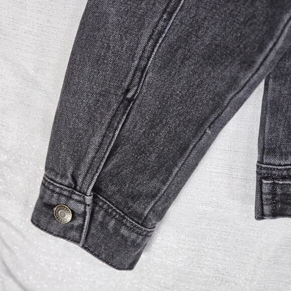 Beetlejuice Cakeworthy Jean Jacket Dark Grey Wash Denim Size Medium 100% Cotton - Picture 8 of 16